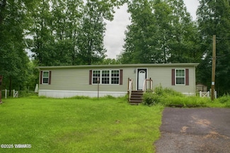 785 Trutt Rd, Winfield, PA 17889