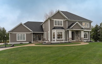 2736 Headland Ct SW, Rochester, MN 55902