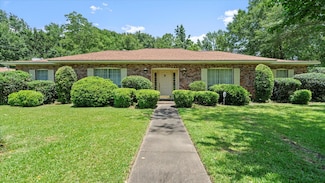 1212 Marie St, Hattiesburg, MS 39402