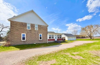 1913 N Jefferson Unit A Rd, Midland, MI 48642