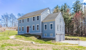 1 Surrey Ln, Durham, NH 03824