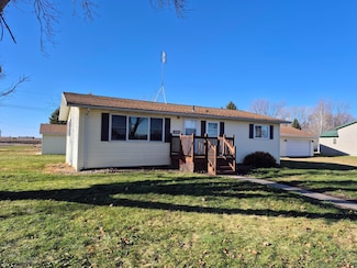 201 2nd St N, Darfur, MN 56022