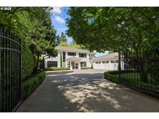 1819 S Radcliffe Rd, Portland, OR 97219