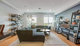 203-207 Hackensack Plank Rd Unit 5C, Weehawken, NJ 07086