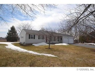 4686 Ridge Rd, Williamson, NY 14589