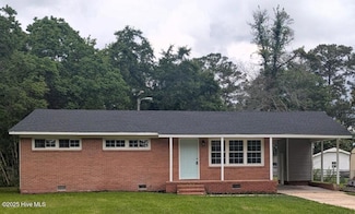 2527 Country Club Rd, Jacksonville, NC 28546