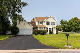 1310 Cardinal Ln, Webster, NY 14580