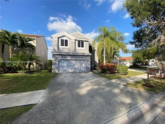 322 Lake Crest Ct, Weston, FL 33326