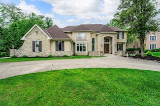 11998 Grandstone Ln, Montgomery, OH 45249