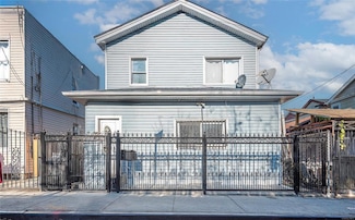 94-67 44th Ave, Elmhurst, NY 11373
