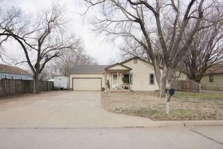 607 N Bebe St, Wichita, KS 67212