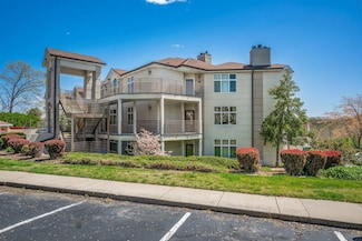 120 Oxford Ct Unit 10, Branson, MO 65616