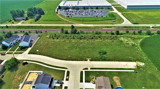 1321 1st St, Dewitt, IA 52742