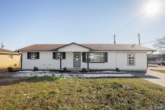 119 Wisconsin Ave, Muscle Shoals, AL 35661