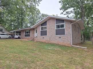 1036 Morningside Dr, Huntingdon, TN 38344