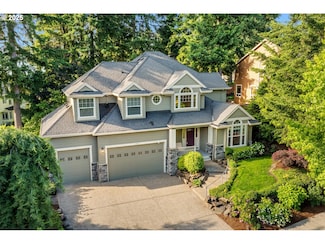 16273 Barlow Dr, Oregon City, OR 97045