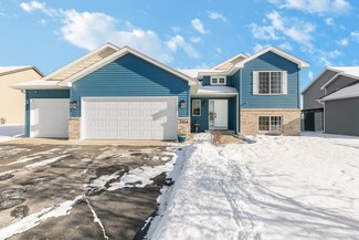 3254 Orchard Ave NE, Sauk Rapids, MN 56379