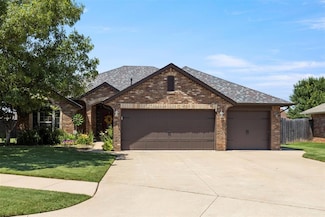 10305 SW 26th Cir, Yukon, OK 73099