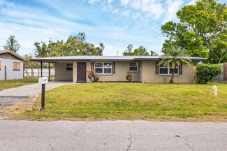 2105 Lee Ln, Sarasota, FL 34231