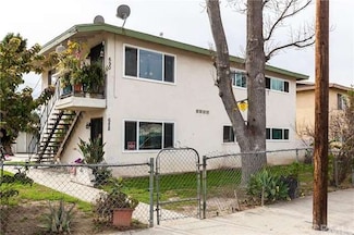 688 E 7th St, Pomona, CA 91766