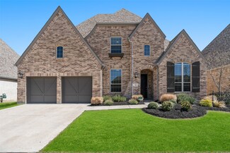 7008 Cross Point Ln, Aubrey, TX 76227