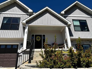 14 Green Oak Ct, Fort Madison, IA 52627