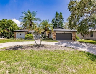 7707 10th Ave NW, Bradenton, FL 34209