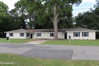 554 Loposser Ave, Gulfport, MS 39507