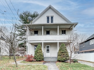 91 Riverside Ave, Torrington, CT 06790