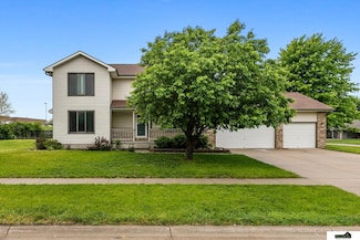 9521 N 140th St, Waverly, NE 68462
