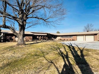 800 S Green St, Anna, IL 62906