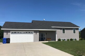 541 Pelican River Rd, Detroit Lakes, MN 56501