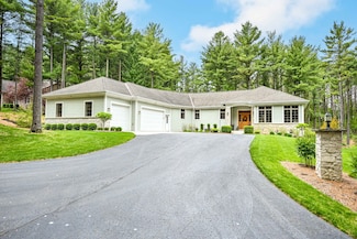 7855 Indian Lore Rd, West Bend, WI 53090