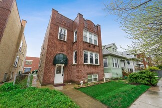 4717 N Keystone Ave, Chicago, IL 60630
