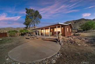 52355 Altadena Dr, Morongo Valley, CA 92256