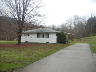 787 Barr Slope Rd, Clymer, PA 15728