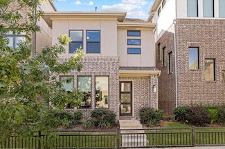 8012 Zeppos Dr, Plano, TX 75024