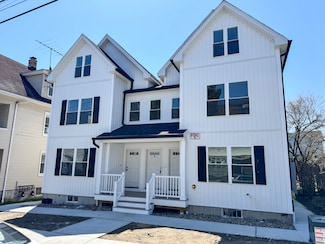 123 Princeton St, Bridgeport, CT 06605
