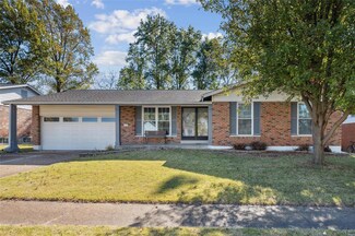 3614 Monsols Dr, Florissant, MO 63034