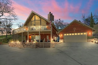 29811 Greenwater Dr, Tehachapi, CA 93561