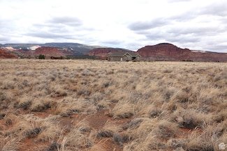 300 N Sand Creek Rd W Unit 30, Torrey, UT 84775