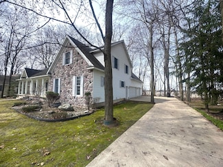310 Sycamore St, Litchfield, MI 49252
