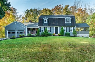 13 Brown St, Andover, MA 01810