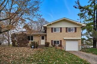 8584 Mockingbird Ln, Cincinnati, OH 45231