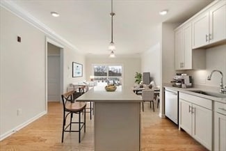 3 Peters Farm Way Unit 210, Westborough, MA 01581