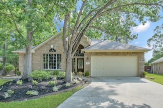 47 N Merryweather Cir, Conroe, TX 77384