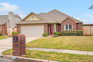 1101 N Hemlock Ave, Broken Arrow, OK 74012