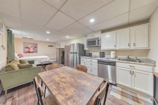 1502 Rockcrest Way, Marietta, GA 30062