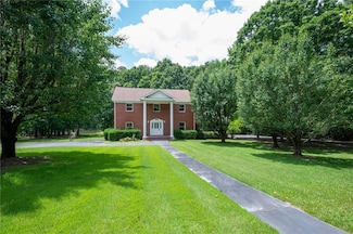 145 Lakewood Dr SE, Calhoun, GA 30701