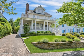 47 Arcadia Rd, Old Greenwich, CT 06870